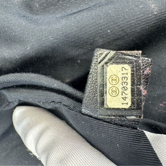 Chanel Gunmetal Leather Chain Me Quilted Bag - Picture 15 of 16